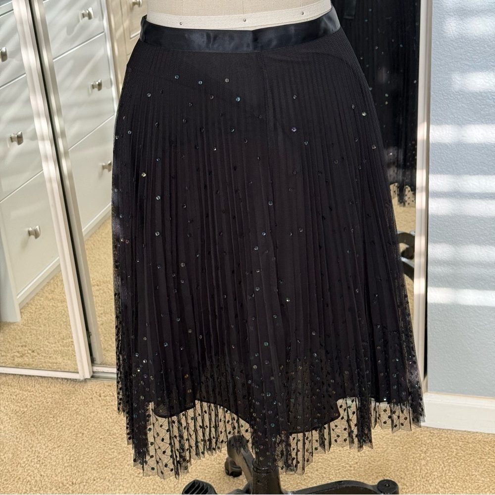Express Vintage Black Sequin Skirt Size: 1/2